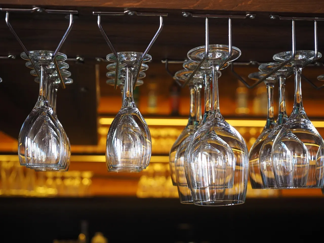 Hvad betyder omakase i japansk madkultur?